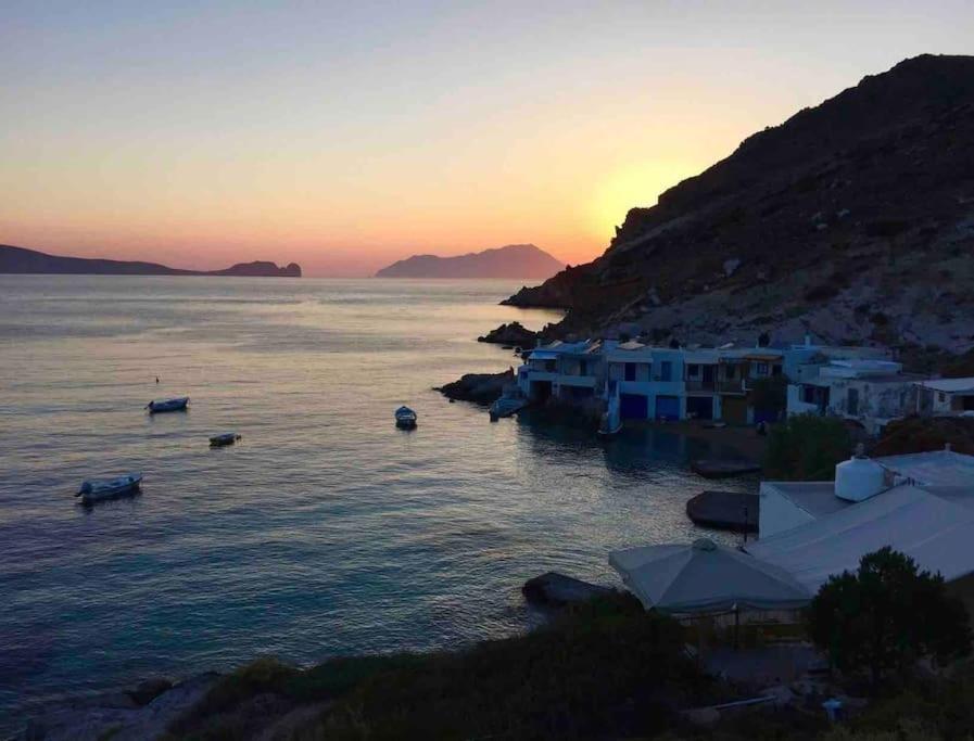 Casa Del Mar Milos Plaka  Bagian luar foto